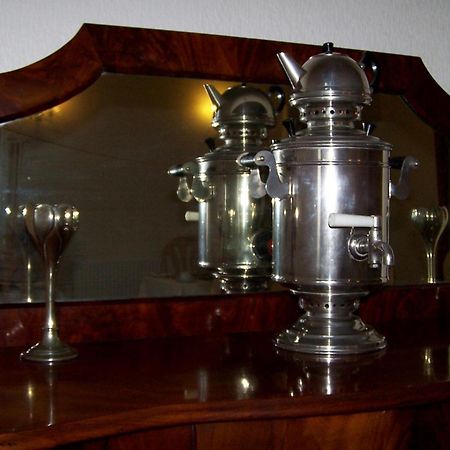 The Carmen Guesthouse (Adults Only) Лландидно Екстер'єр фото